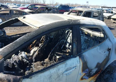 2013 Mazda Mazda2 Sport from USA, damaged, VIN JM1DE1KY7D0166470